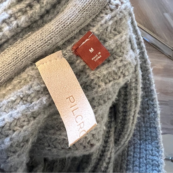 Pilcro Anthropologie Light Gray Cowl Neck Sweater Women’s M turtleneck - Picture 5 of 9